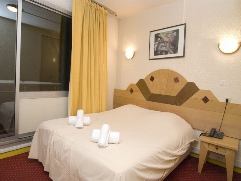 Madame Vacances - Hotel Courchevel Olympic Bagian luar foto