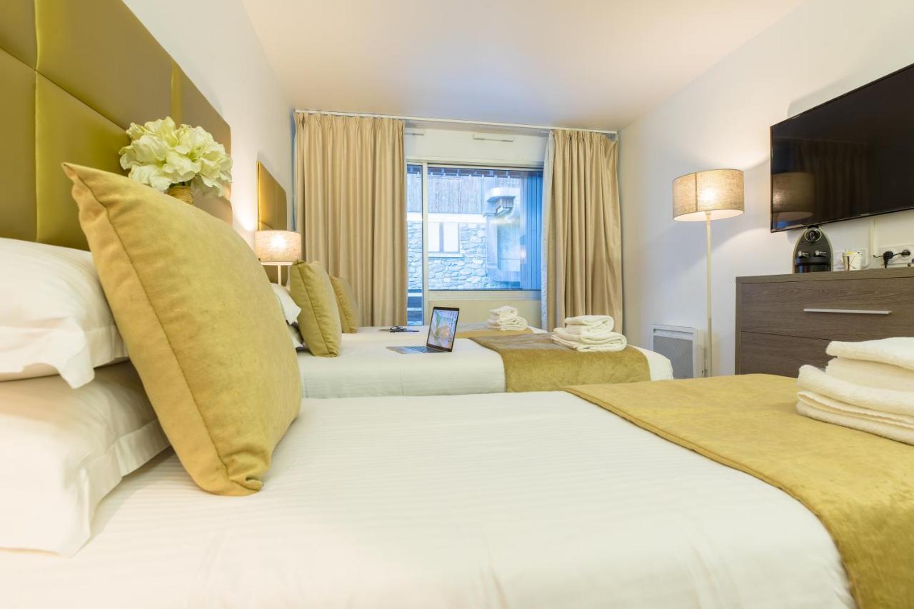 Madame Vacances - Hotel Courchevel Olympic Bagian luar foto
