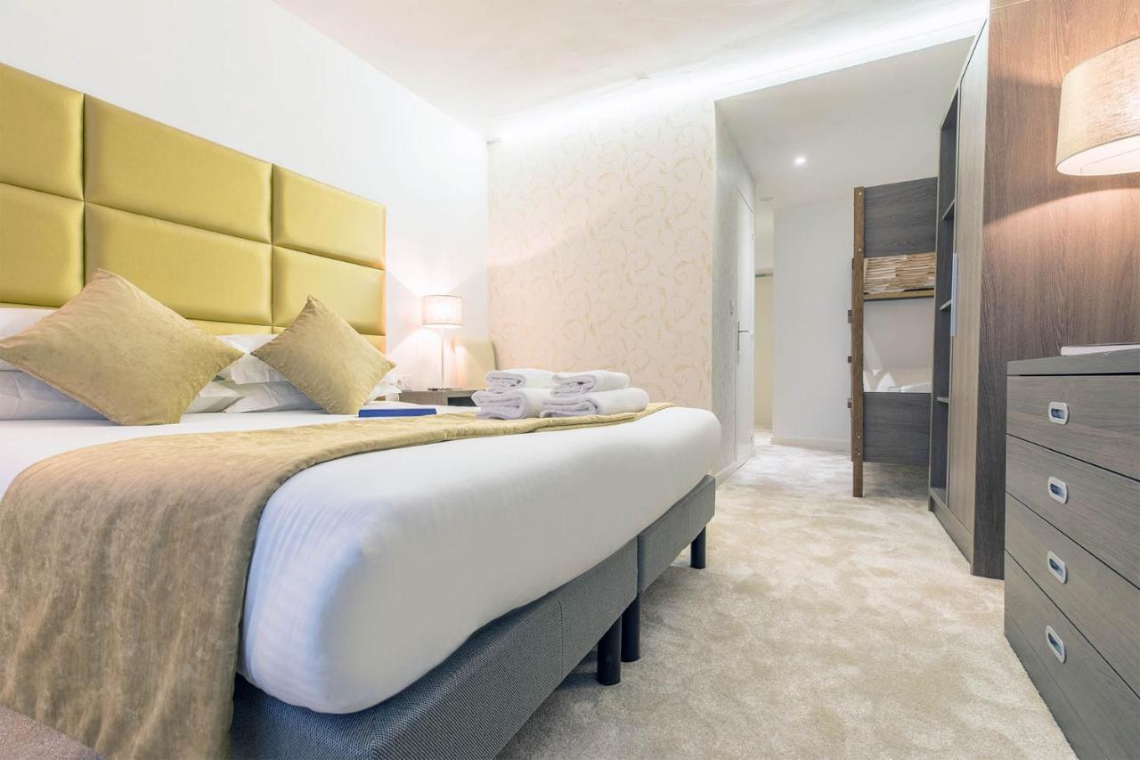 Madame Vacances - Hotel Courchevel Olympic Bagian luar foto